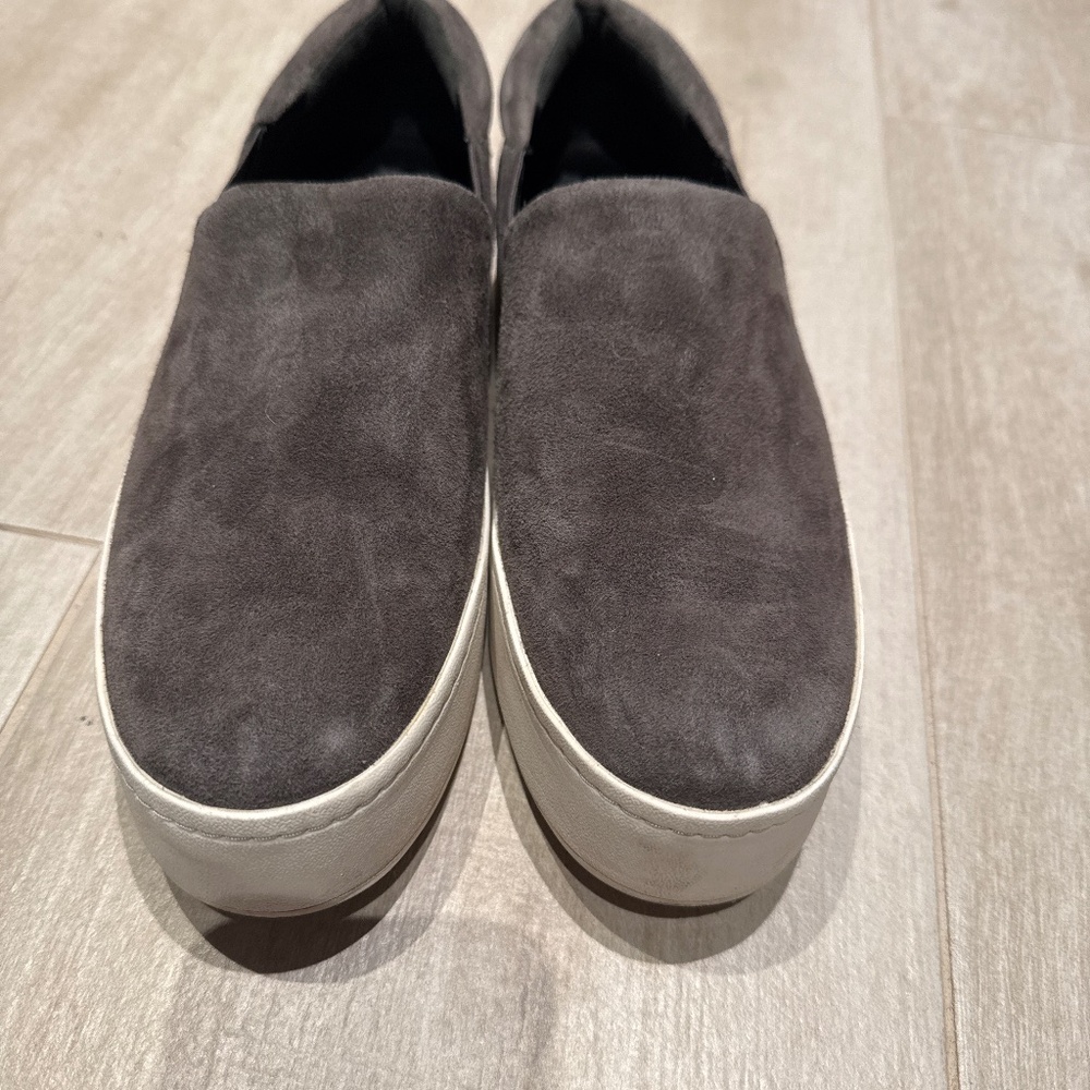 Vince Suede Warren Sneaker Grey Size 8